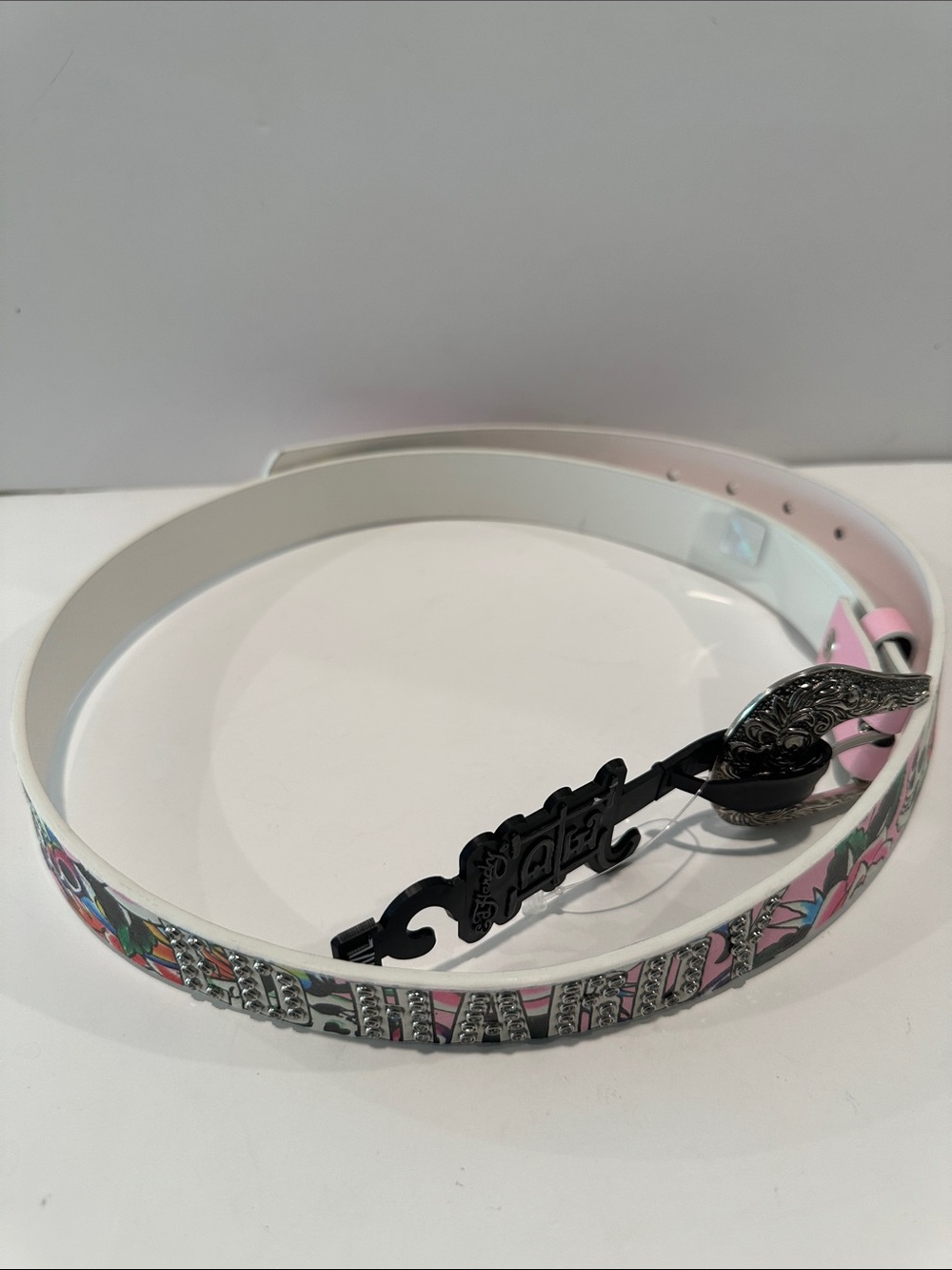 NWT Ed Hardy ladies  Luck, Love, Life Pink with Western Buckle Belt.